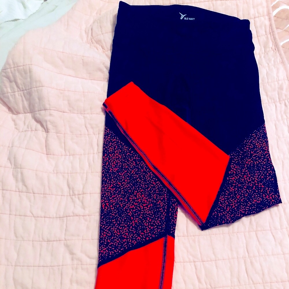 Black and red dry fit legging Sz small